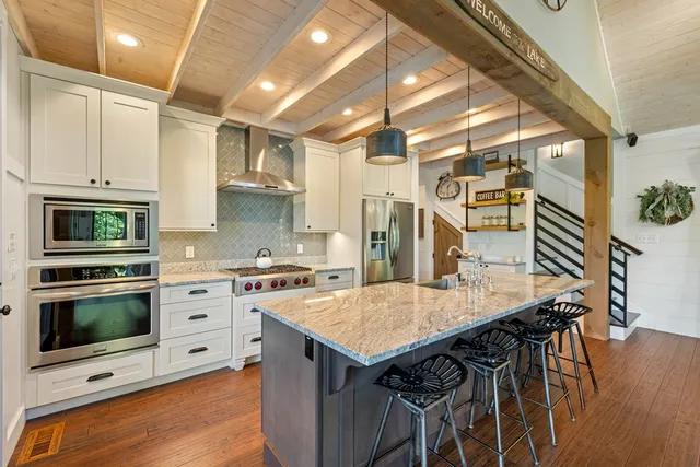 $1,050,000 | 137 Kilmoore Lane, Hayesville, NC 28904