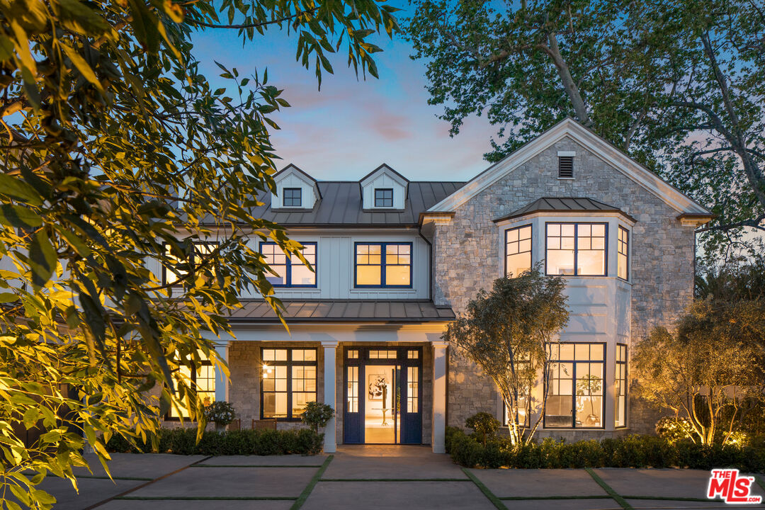 22 Oakmont Drive, Los Angeles, CA 90049 Compass