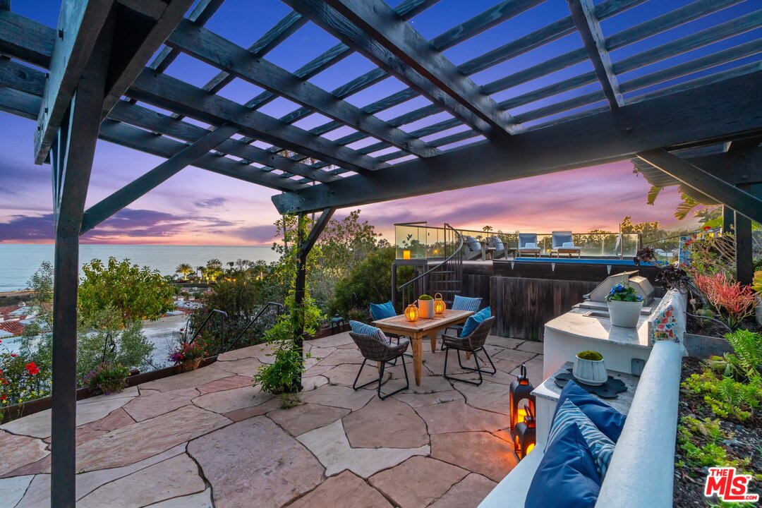 31131 Bailard Road Malibu, CA 90265 - Photo 2 of 44