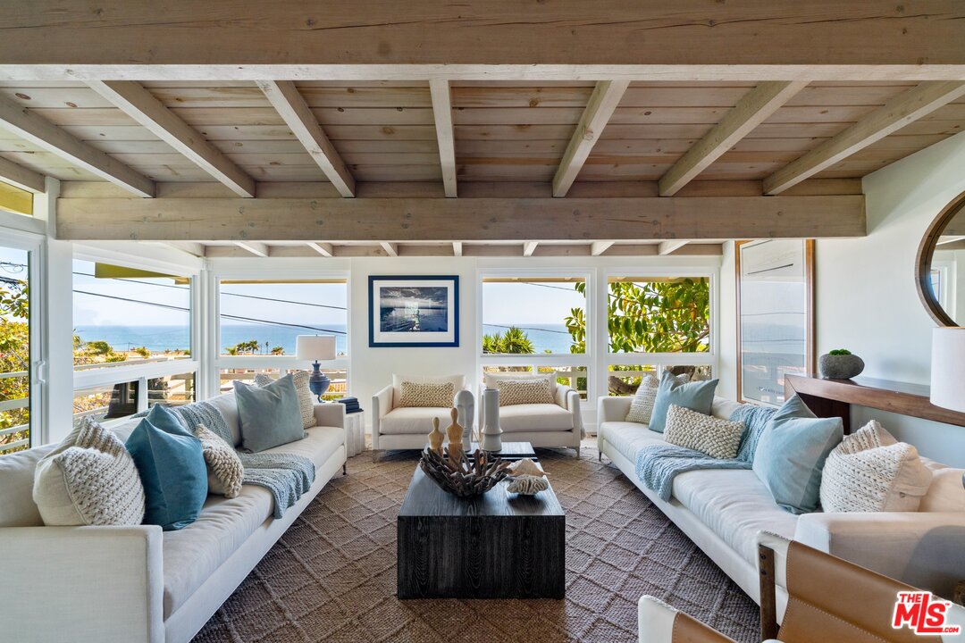 31131 Bailard Road Malibu, CA 90265 - Photo 4 of 44