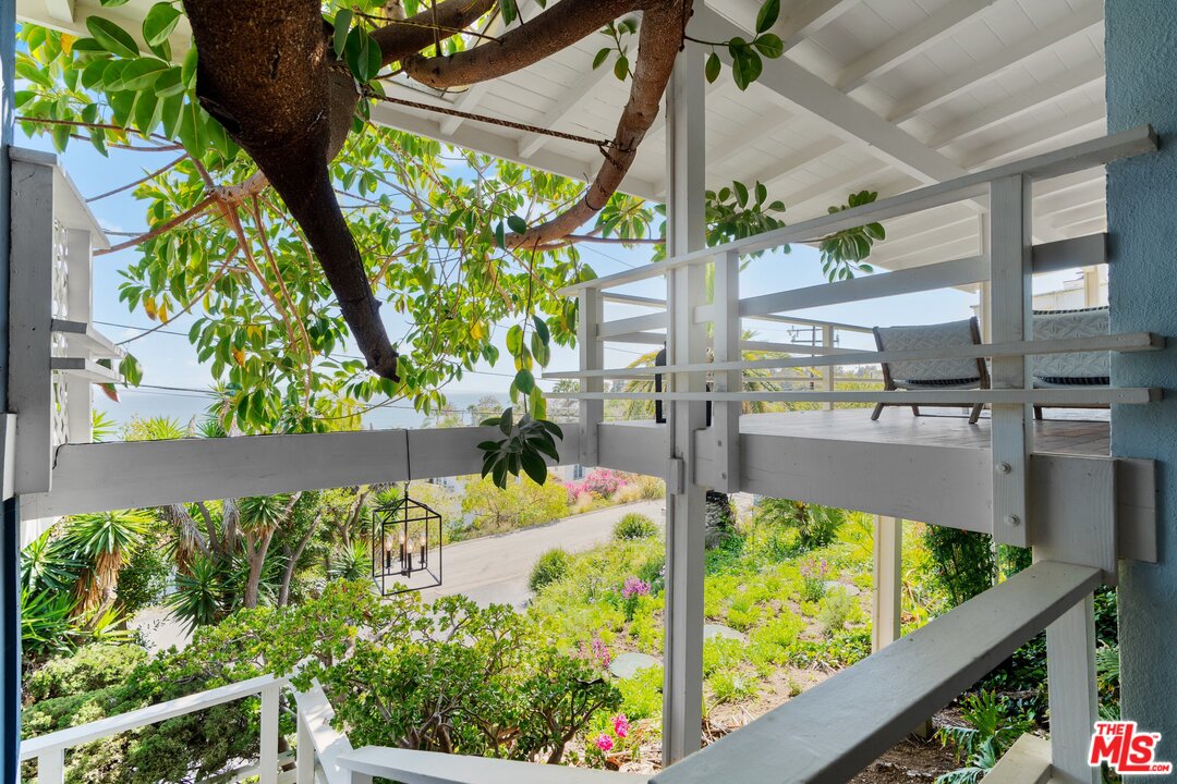 31131 Bailard Road Malibu, CA 90265 - Photo 40 of 44