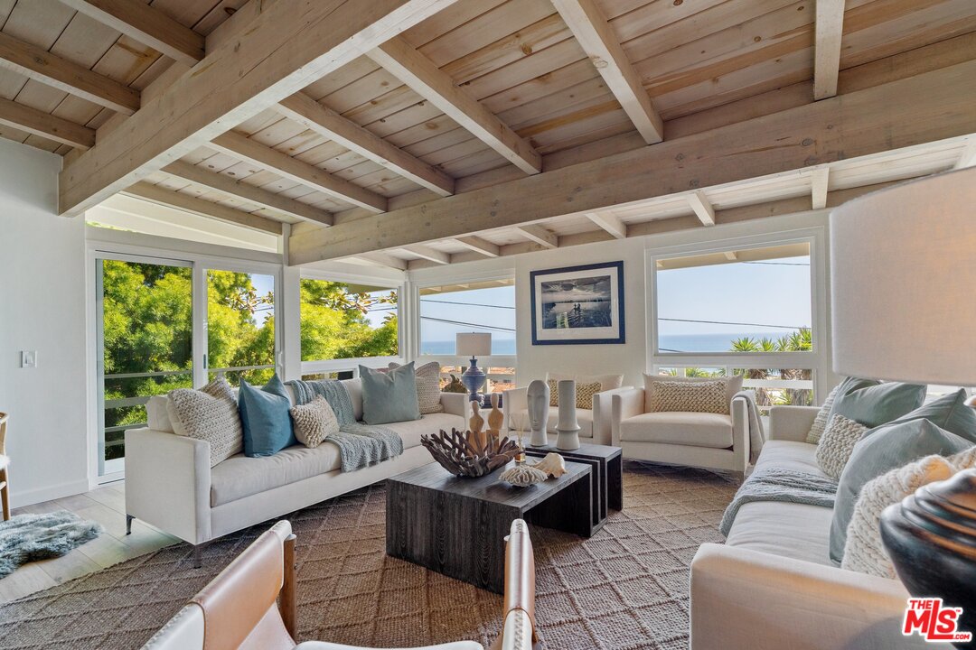 31131 Bailard Road Malibu, CA 90265 - Photo 8 of 44