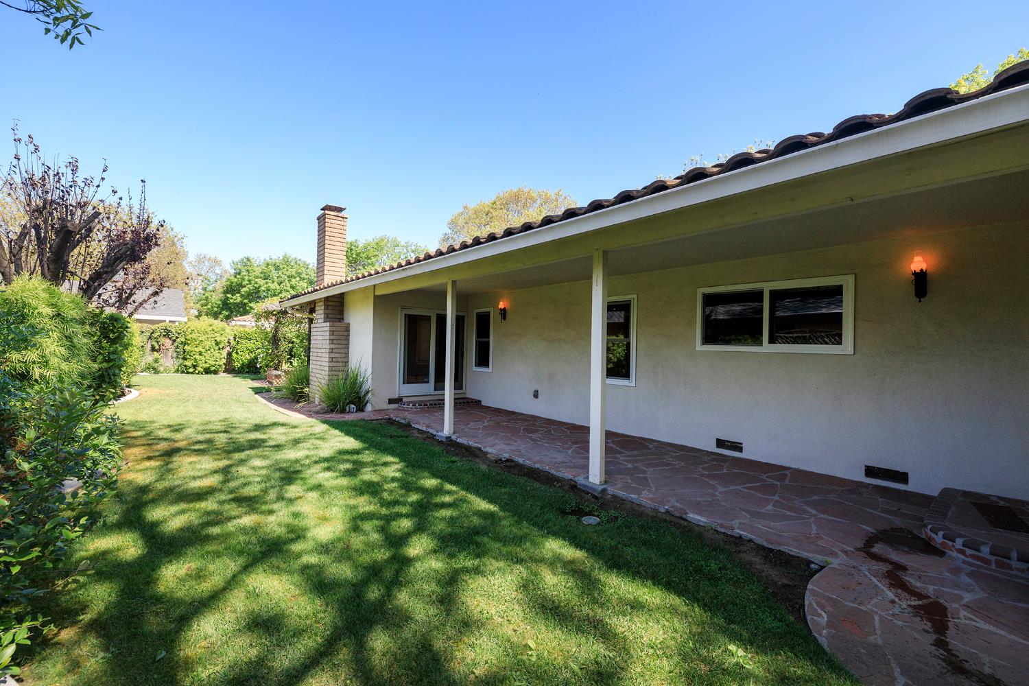 1001 Winsted Lane Modesto, CA 95355 - Photo 39 of 45 a house view with a backyard space