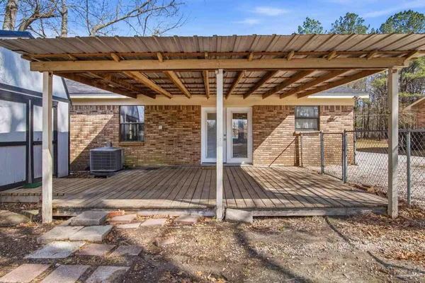 $182,000 | 104 Thorndale Place, Atmore, AL 36502