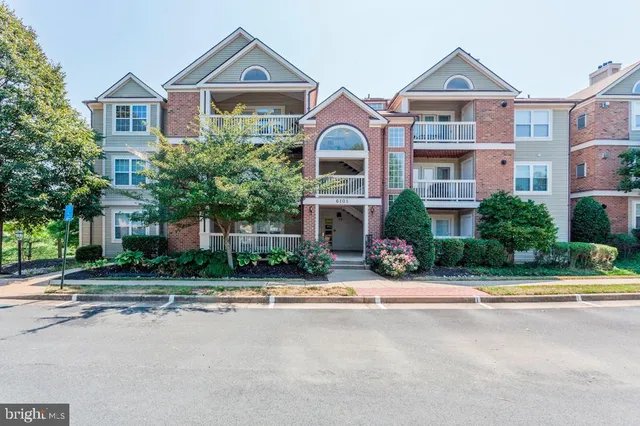 $2,400 | 6101 Wigmore Lane, Unit C, Alexandria, VA 22315
