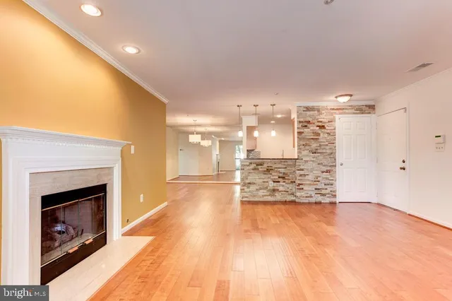 $2,400 | 6101 Wigmore Lane, Unit C, Alexandria, VA 22315