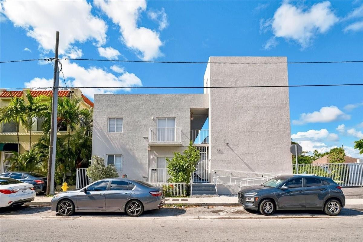750 Southwest 2nd Street, Unit 11 Miami, FL 33130 - Photo 3 of 8 Photo 3