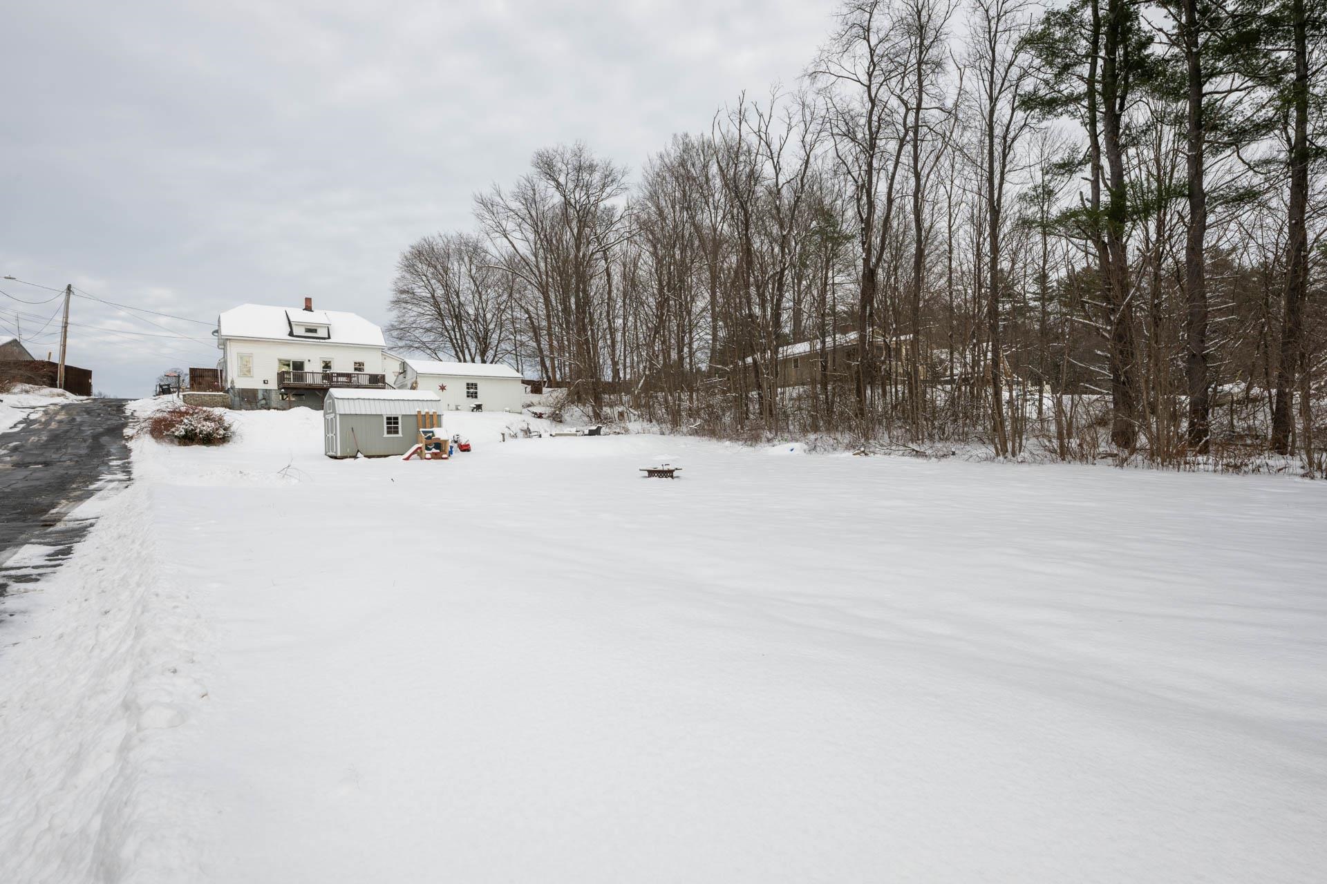 43 Davis Street Claremont, NH 03743 - Photo 28 of 34