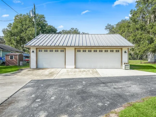 $1,950,000 | 12730 East Highway 25, Ocklawaha, FL 32179