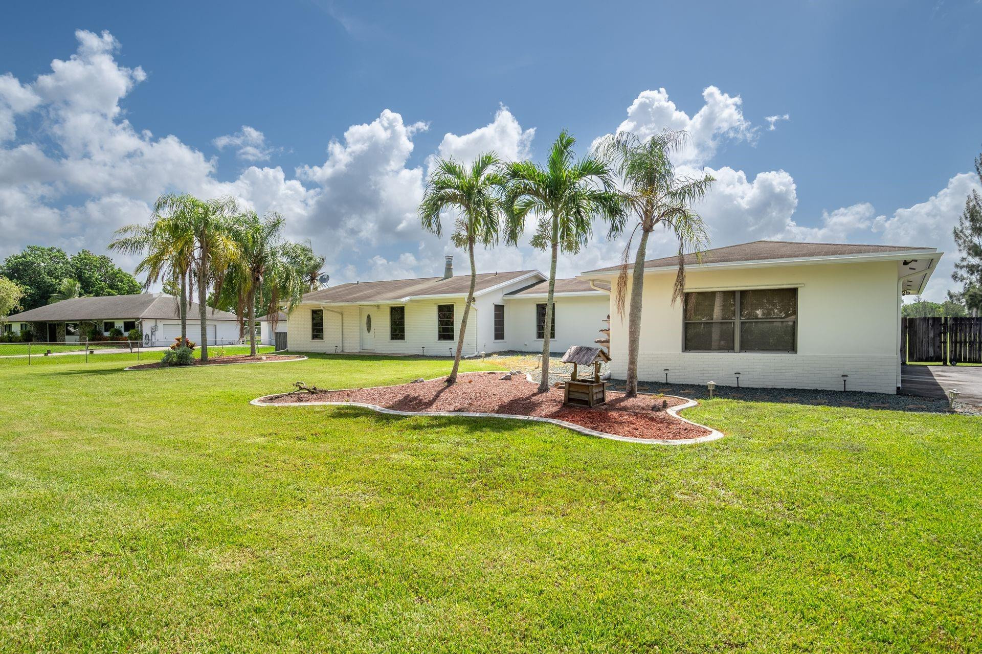 5200 Southwest 186th Avenue Southwest Ranches, FL 33332 - Photo 3 of 38 Photo 3