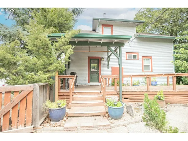 $370,000 | 1706 Oak Street, La Grande, OR 97850