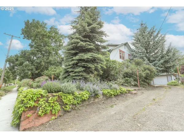 $370,000 | 1706 Oak Street, La Grande, OR 97850