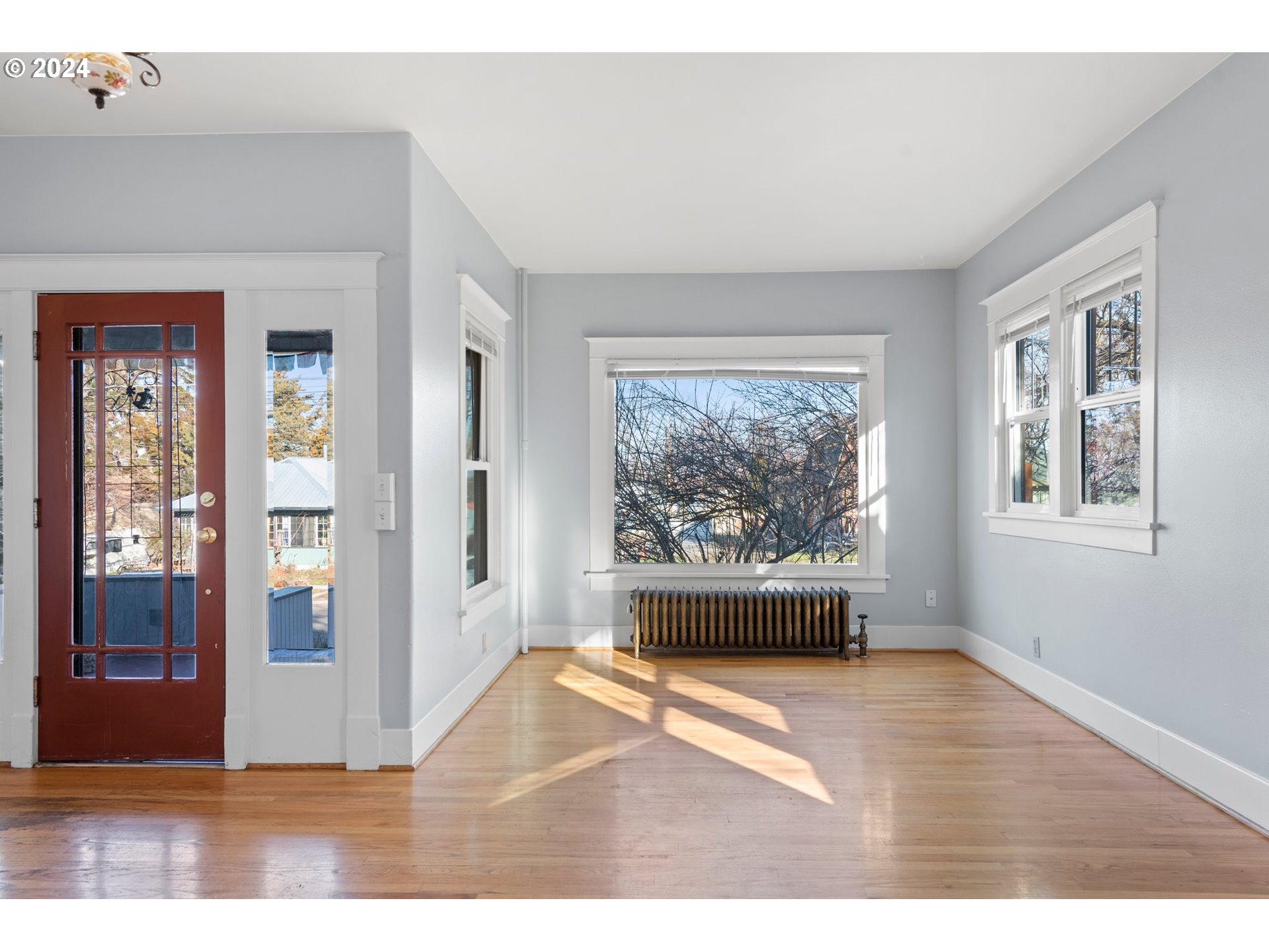 1706 Oak Street La Grande, OR 97850 - Photo 5 of 44 Entrance/Foyer