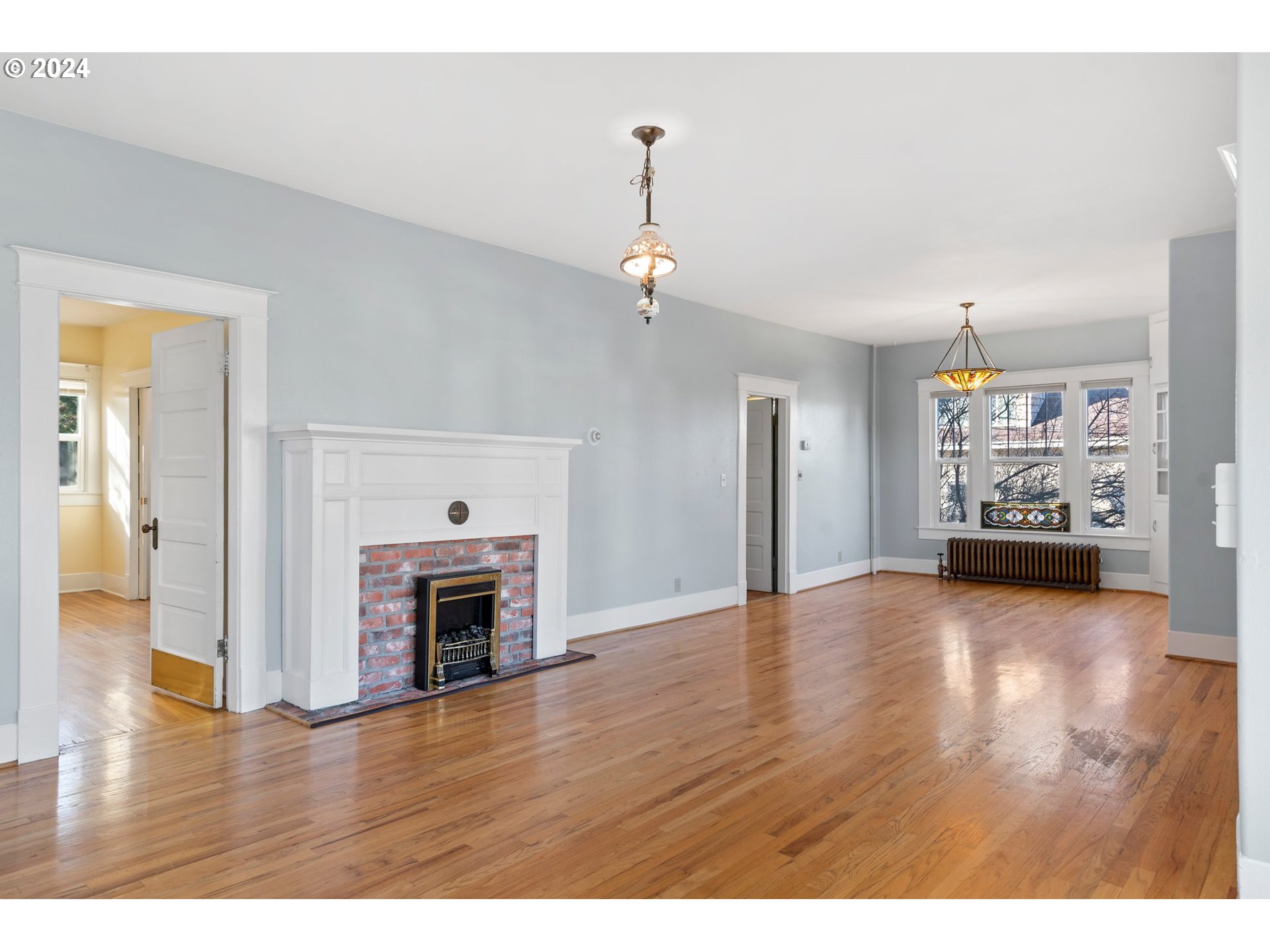1706 Oak Street La Grande, OR 97850 - Photo 6 of 44 Living Room