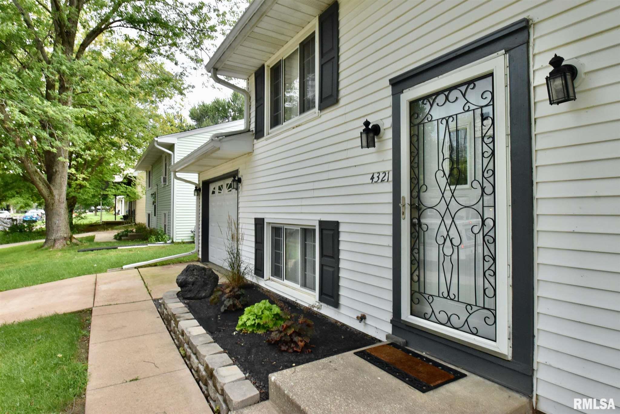 4321 West Castleton Road Peoria, IL 61615 - Photo 13 of 34 Gallery Image 13