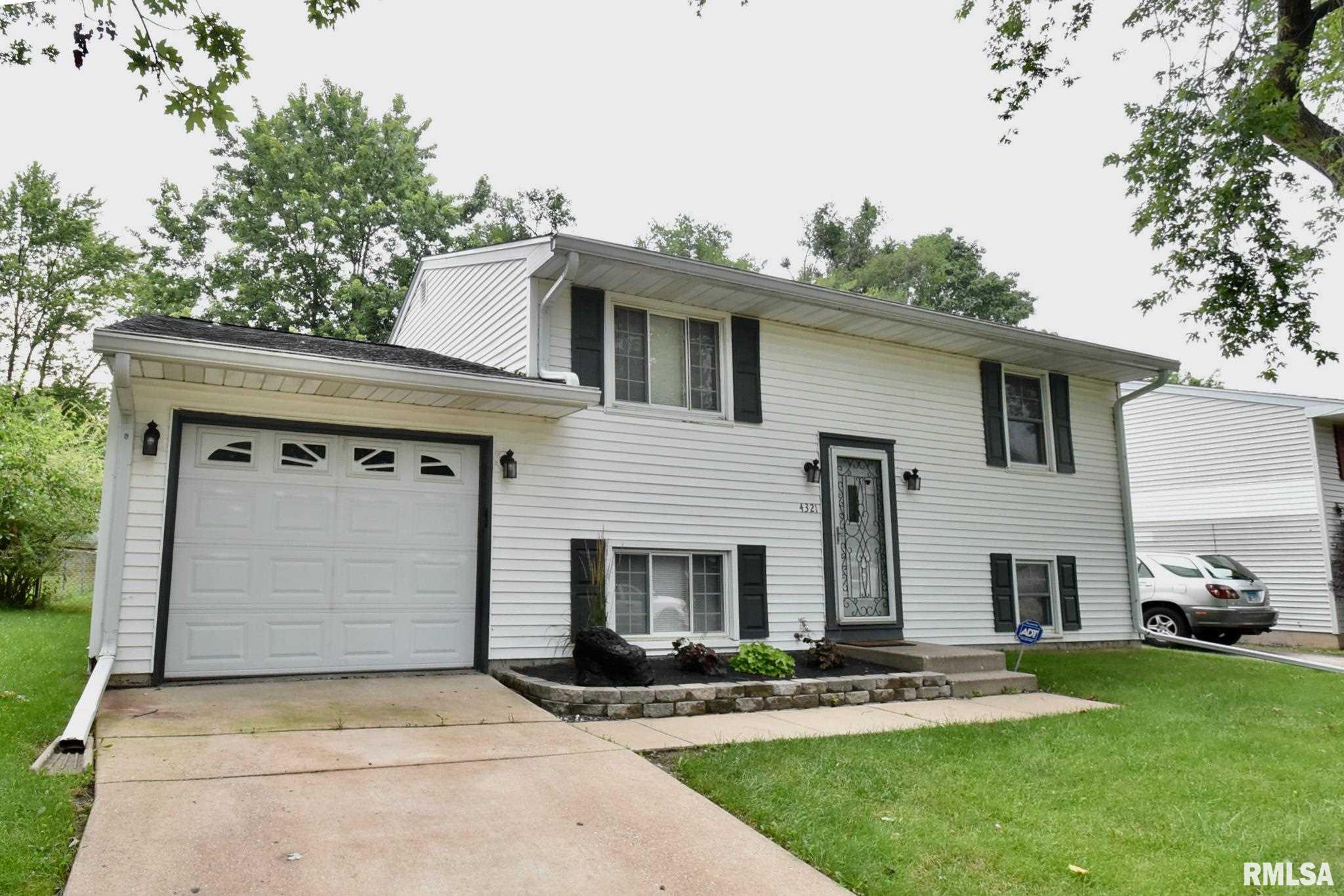 4321 West Castleton Road Peoria, IL 61615 - Photo 14 of 34 Gallery Image 14