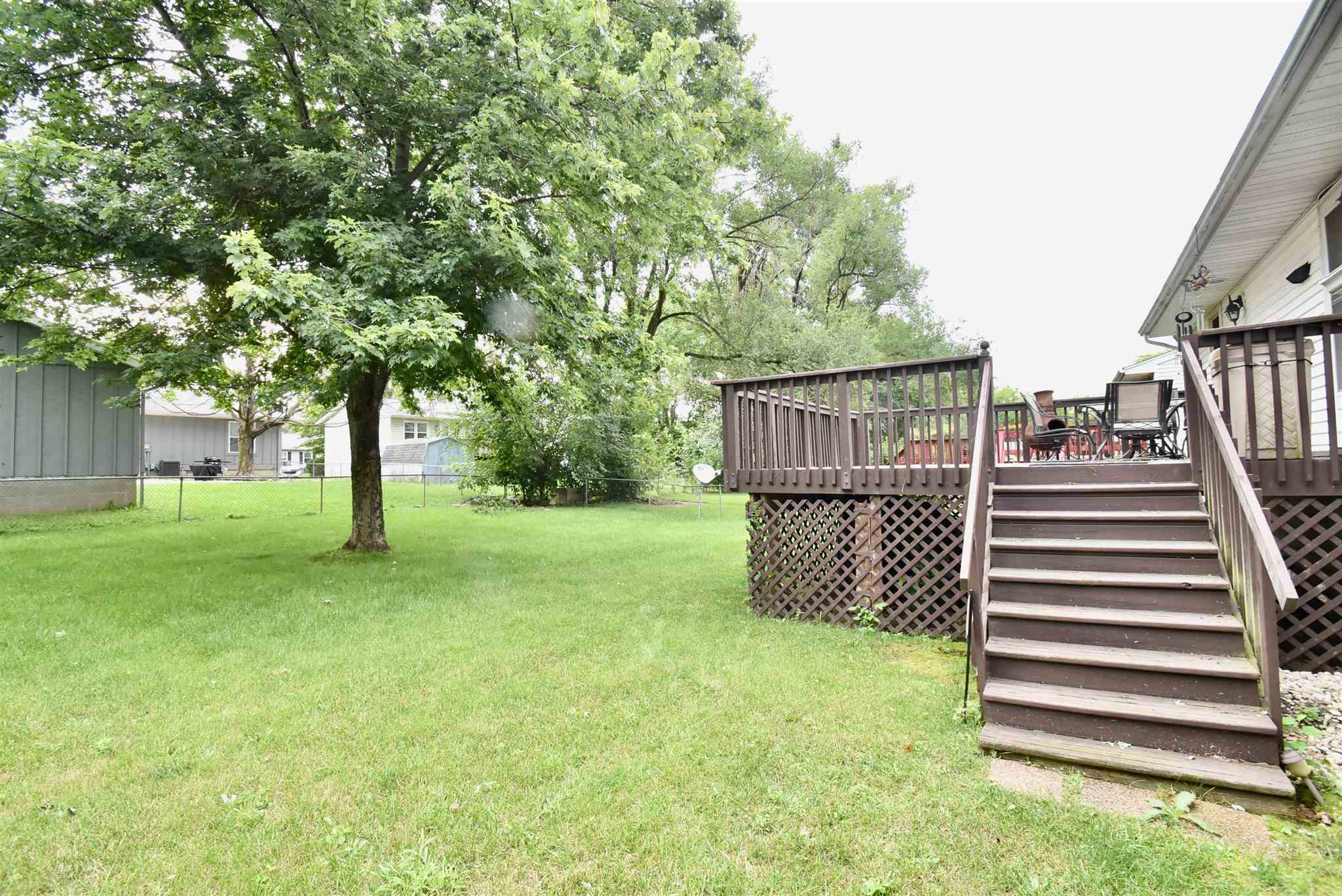 4321 West Castleton Road Peoria, IL 61615 - Photo 16 of 34 Gallery Image 16