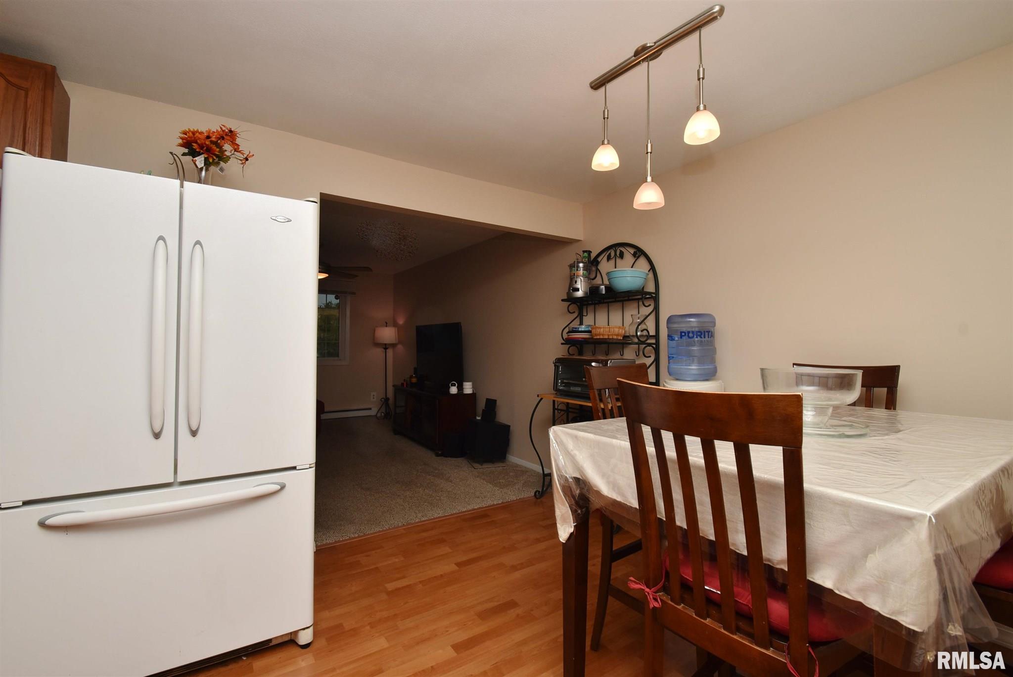 4321 West Castleton Road Peoria, IL 61615 - Photo 22 of 34 Gallery Image 22