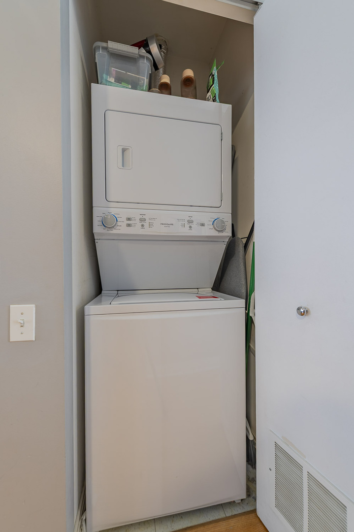 127 East 18th Street Chicago, IL 60616 - Photo 15 of 16
