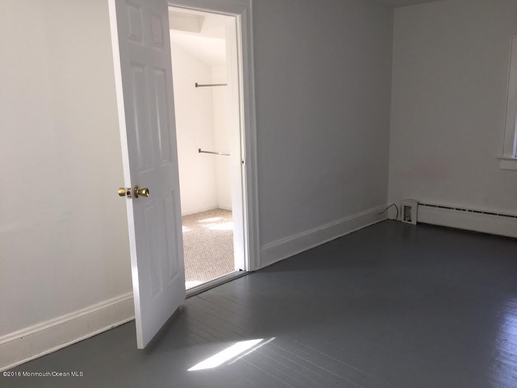 586 Henry Street Jackson, NJ 08527 - Photo 12 of 20 3014c54a-6ea8-4f8c-a02c-e8f420303986