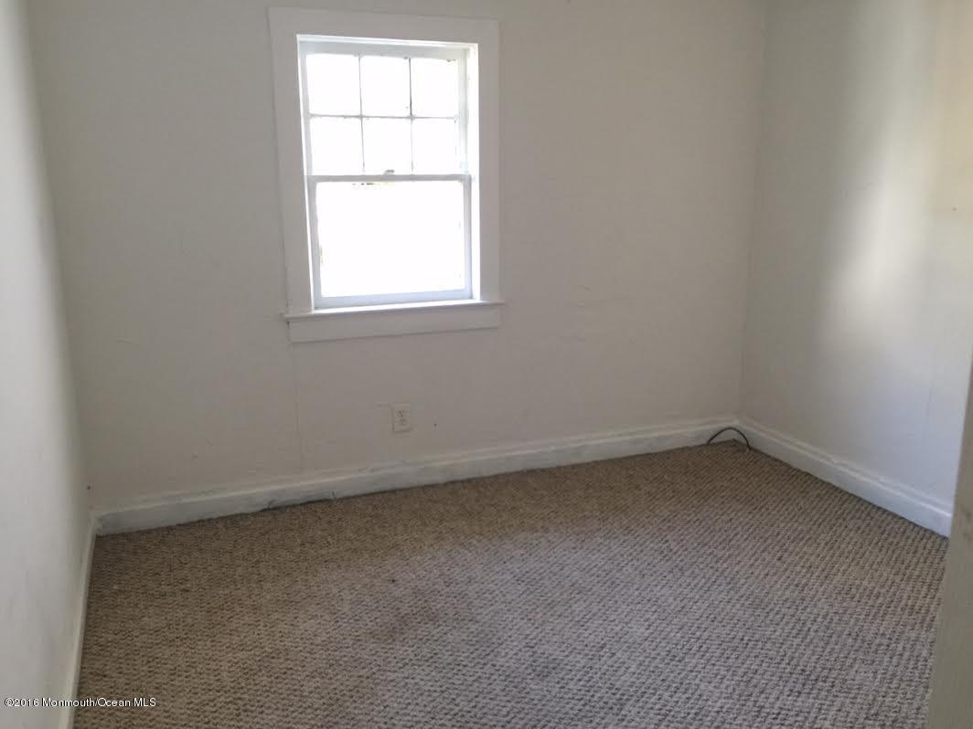 586 Henry Street Jackson, NJ 08527 - Photo 14 of 20 47438cc4-7d6d-4e89-aa36-37af2aabc41d