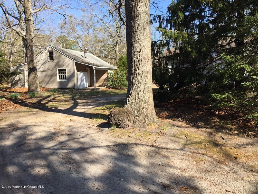 586 Henry Street Jackson, NJ 08527 - Photo 15 of 20 1c00cf35-5c70-4439-a299-44d843968105