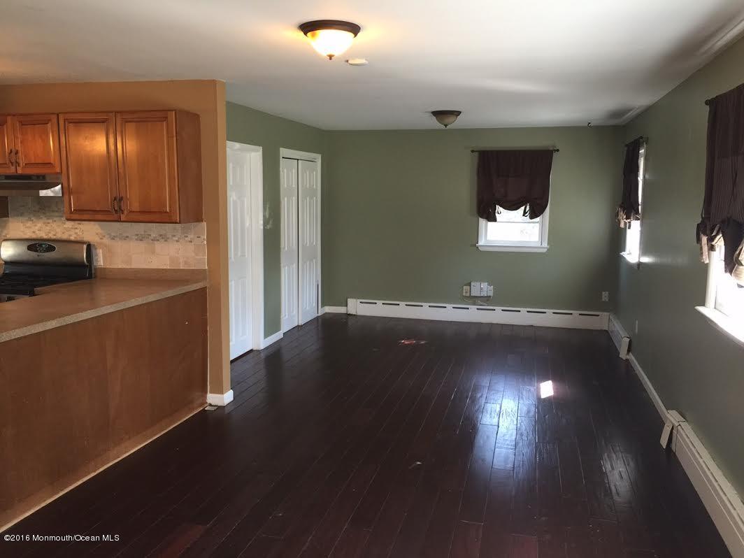 586 Henry Street Jackson, NJ 08527 - Photo 6 of 20 0793b895-9826-44e6-be14-0114a9717dbe
