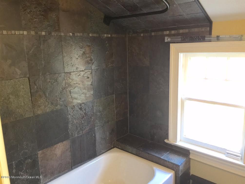 586 Henry Street Jackson, NJ 08527 - Photo 10 of 20 0ce58f9d-16c0-4d81-94b6-2cde25c827f8