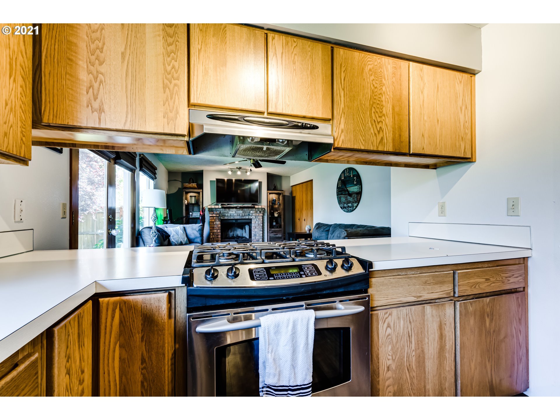 4436 Ivy Street Springfield, OR 97478 - Photo 13 of 30 Gallery Image 13