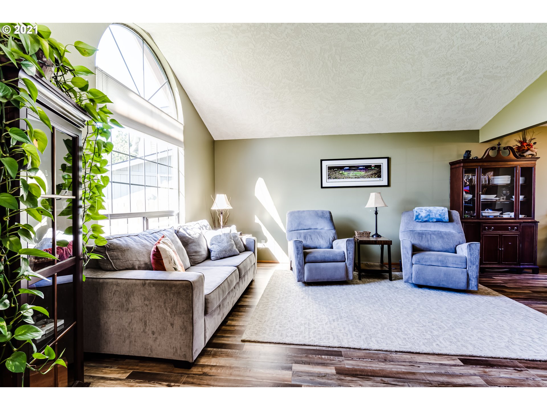 4436 Ivy Street Springfield, OR 97478 - Photo 5 of 30 Gallery Image 5