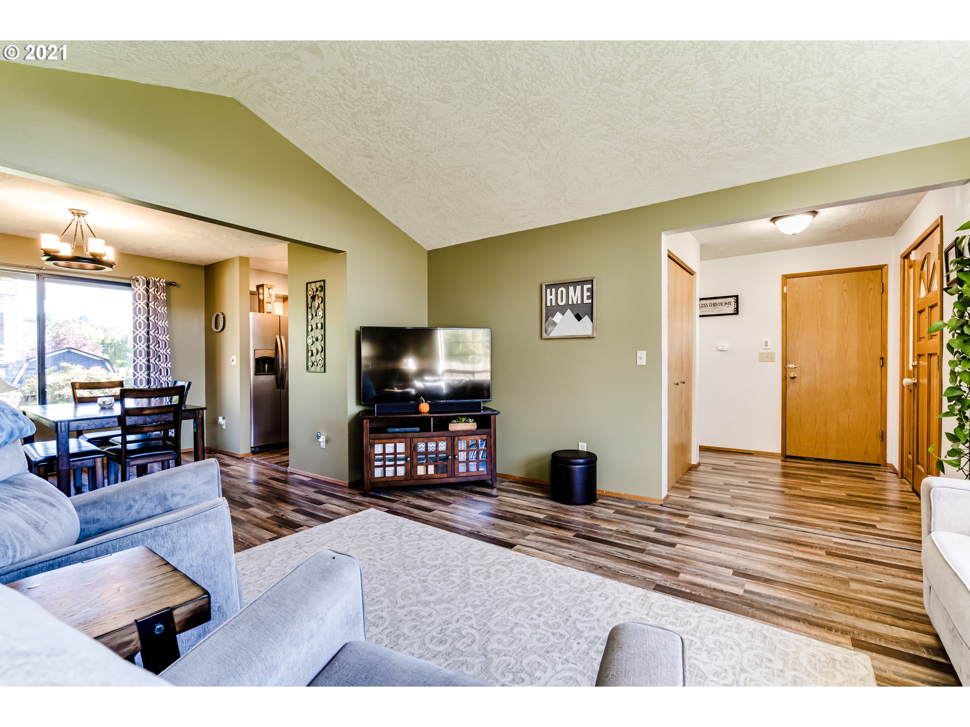 4436 Ivy Street Springfield, OR 97478 - Photo 6 of 30 Gallery Image 6