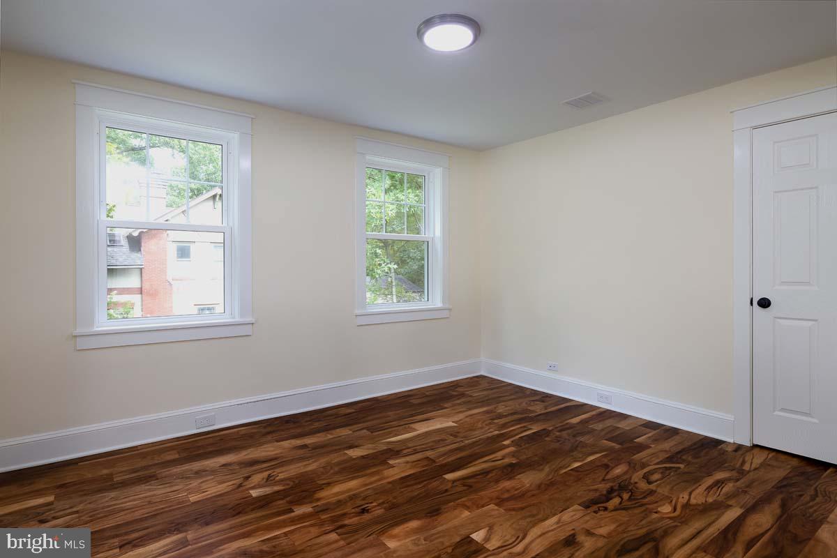 345 Park Avenue Swarthmore, PA 19081 - Photo 32 of 39 Bright second bedroom