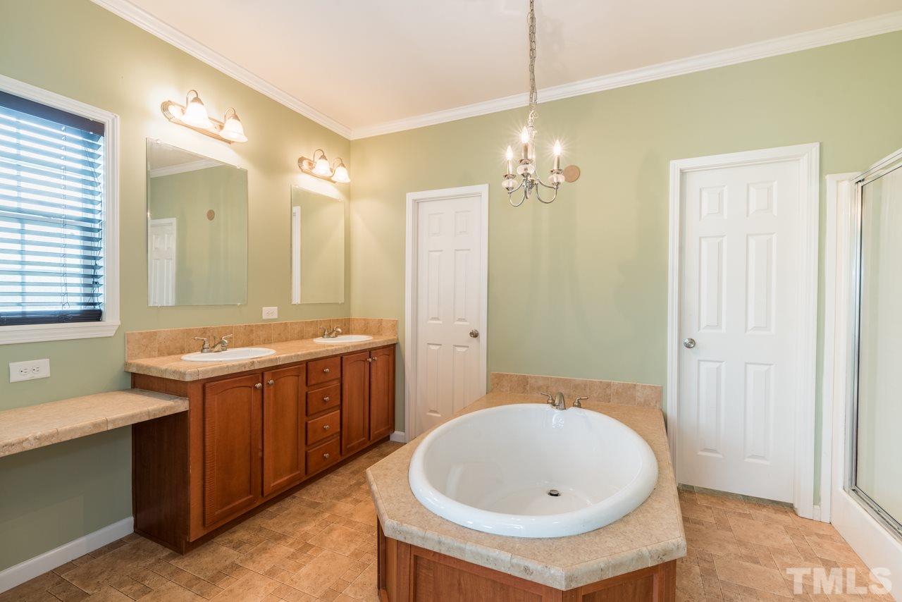801 Old Creech Road Selma, NC 27576 - Photo 11 of 25 Gallery Image 11