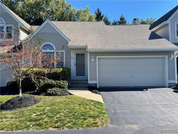 $249,900 | 62 Lees Landing, Unit 62, Elma, NY 14059