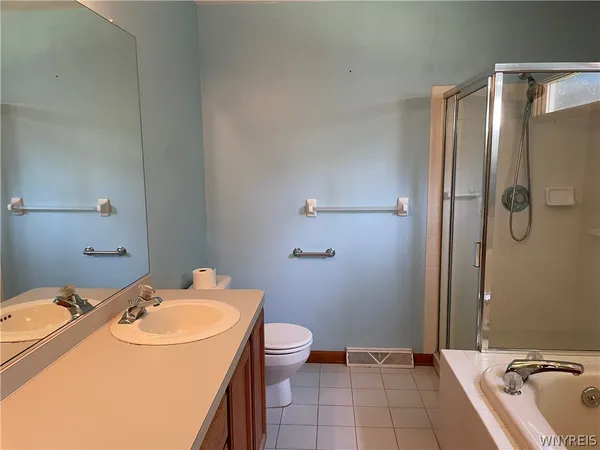 $249,900 | 62 Lees Landing, Unit 62, Elma, NY 14059