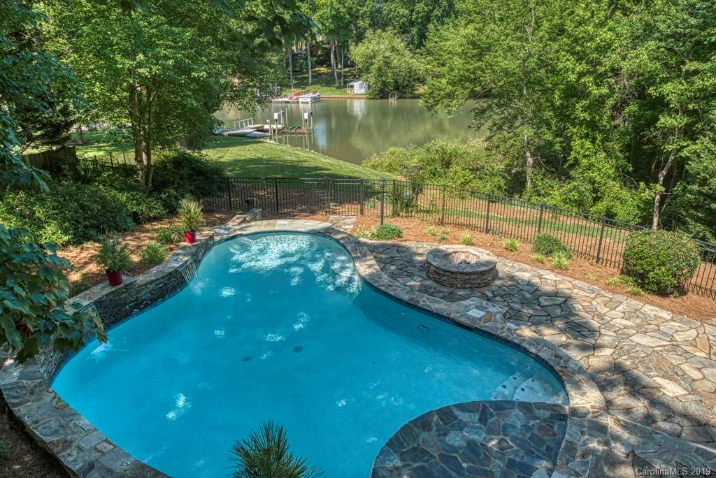 168 Spring Run Road Mooresville, NC 28117 - Photo 2 of 48 Gallery Image 2