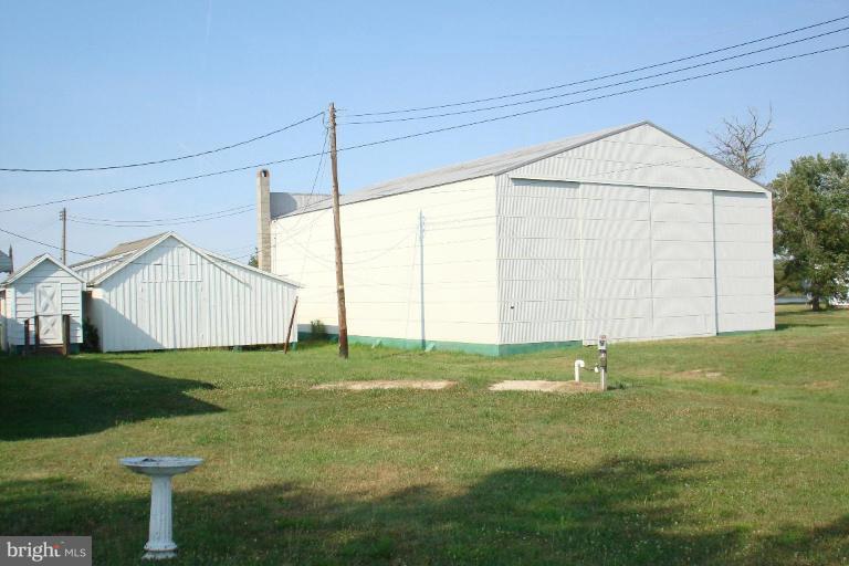 1252 Hudson Road Cambridge, MD 21613 - Photo 5 of 10 Workshop
