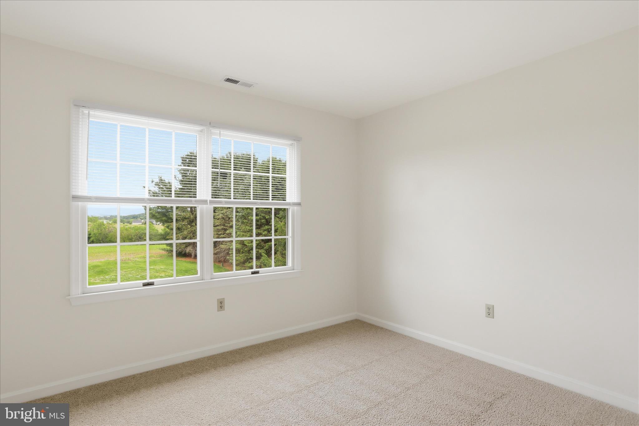 2700 Poffenberger Road Middletown, MD 21769 - Photo 25 of 46 3rd Bedroom