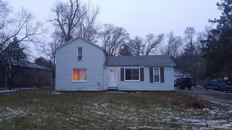 5056 East Stanley Road Flint, MI 48506 - Photo 1 of 15 5056 stanley rd 1.jpg