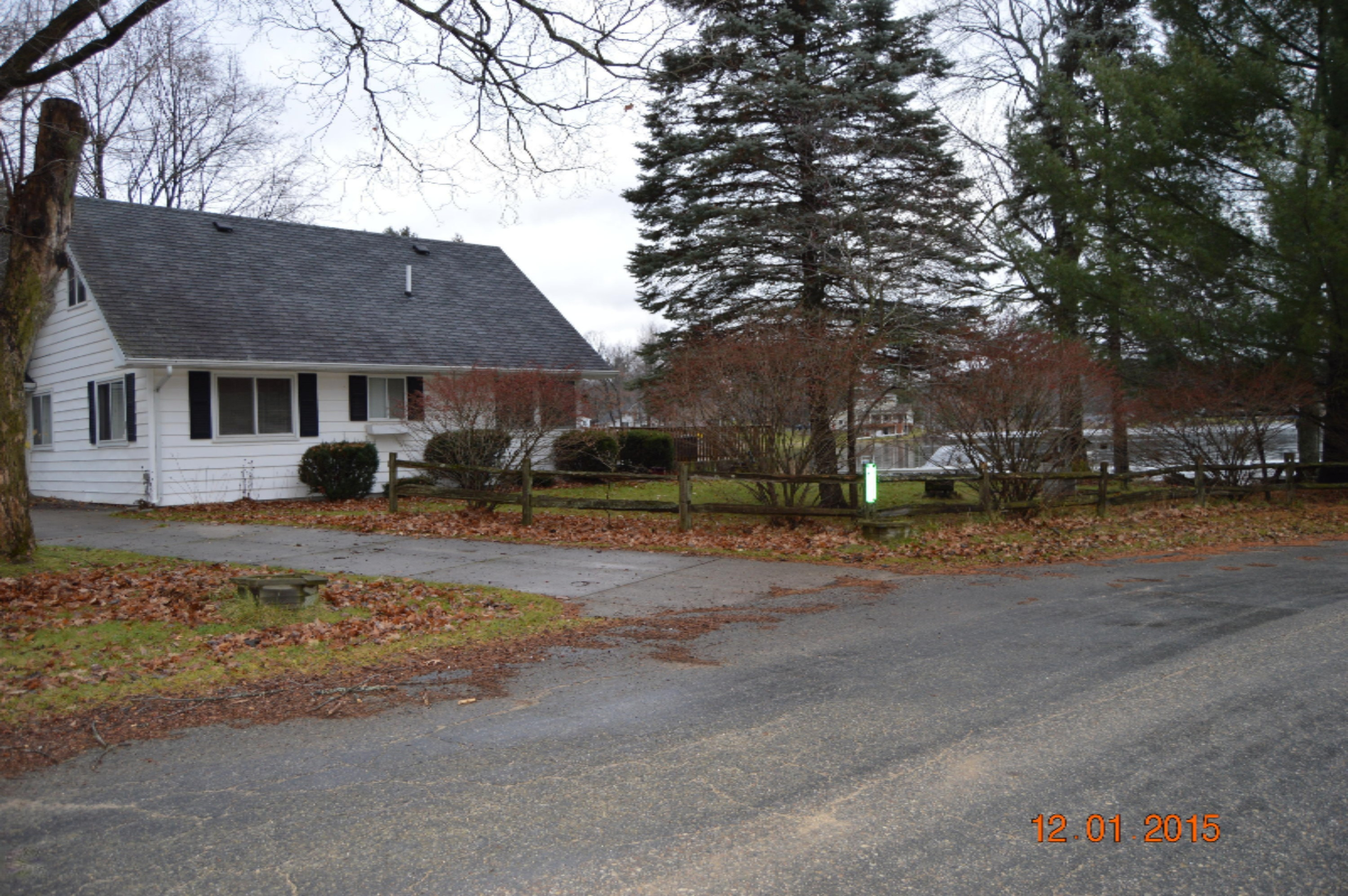10957 Berridge Road Lakeview, MI 48850 - Photo 4 of 25 DSC_0063