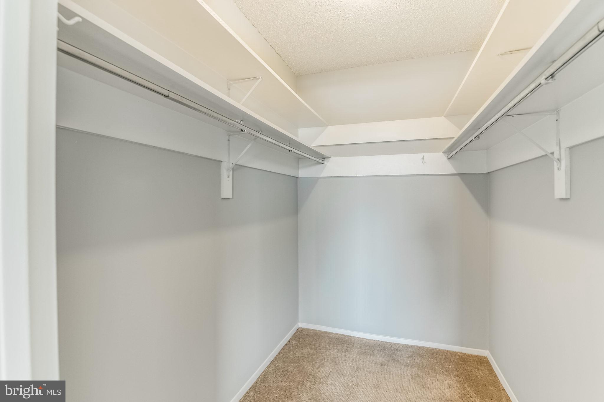 4141 North Henderson Road, Unit 1019 Arlington, VA 22203 - Photo 13 of 27 Spacious closet ready for organization.