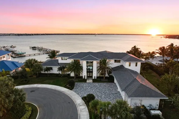 $9,595,000 | 1271 Northeast Langford Lane, Jensen Beach, FL 34957
