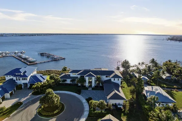 $9,595,000 | 1271 Northeast Langford Lane, Jensen Beach, FL 34957
