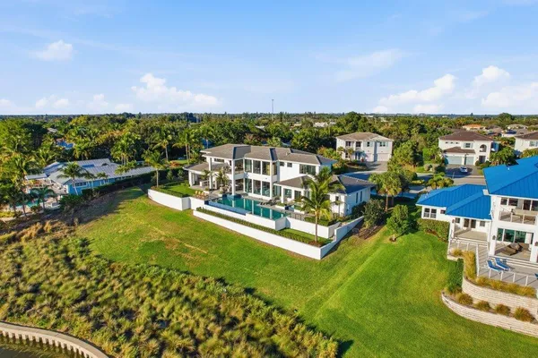 $9,595,000 | 1271 Northeast Langford Lane, Jensen Beach, FL 34957