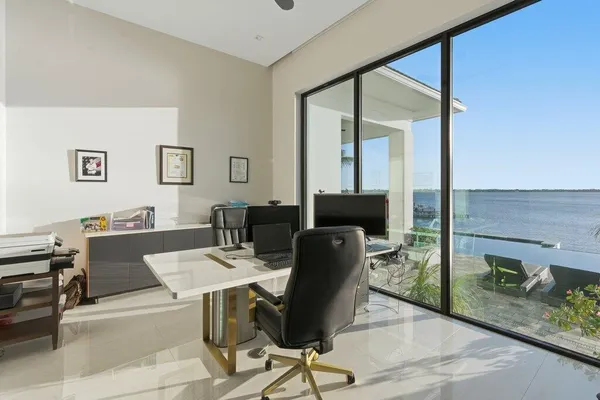 $9,595,000 | 1271 Northeast Langford Lane, Jensen Beach, FL 34957