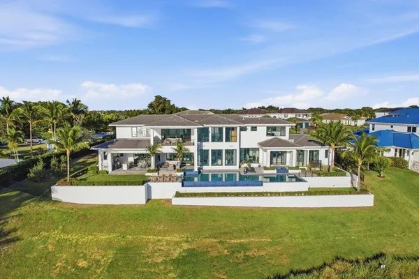$9,595,000 | 1271 Northeast Langford Lane, Jensen Beach, FL 34957