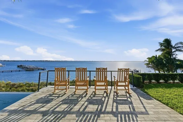 $9,595,000 | 1271 Northeast Langford Lane, Jensen Beach, FL 34957