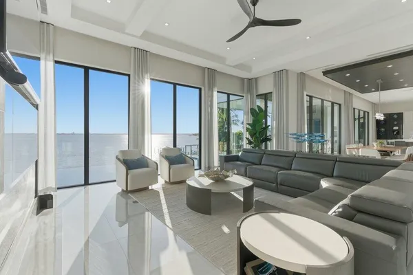 $9,595,000 | 1271 Northeast Langford Lane, Jensen Beach, FL 34957