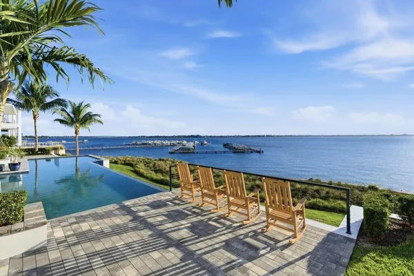 $9,595,000 | 1271 Northeast Langford Lane, Jensen Beach, FL 34957