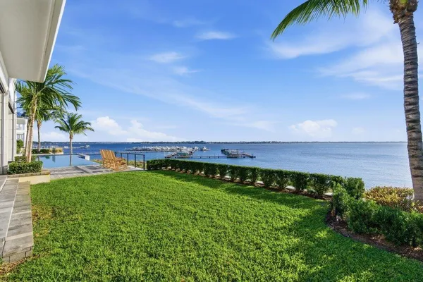 $9,595,000 | 1271 Northeast Langford Lane, Jensen Beach, FL 34957
